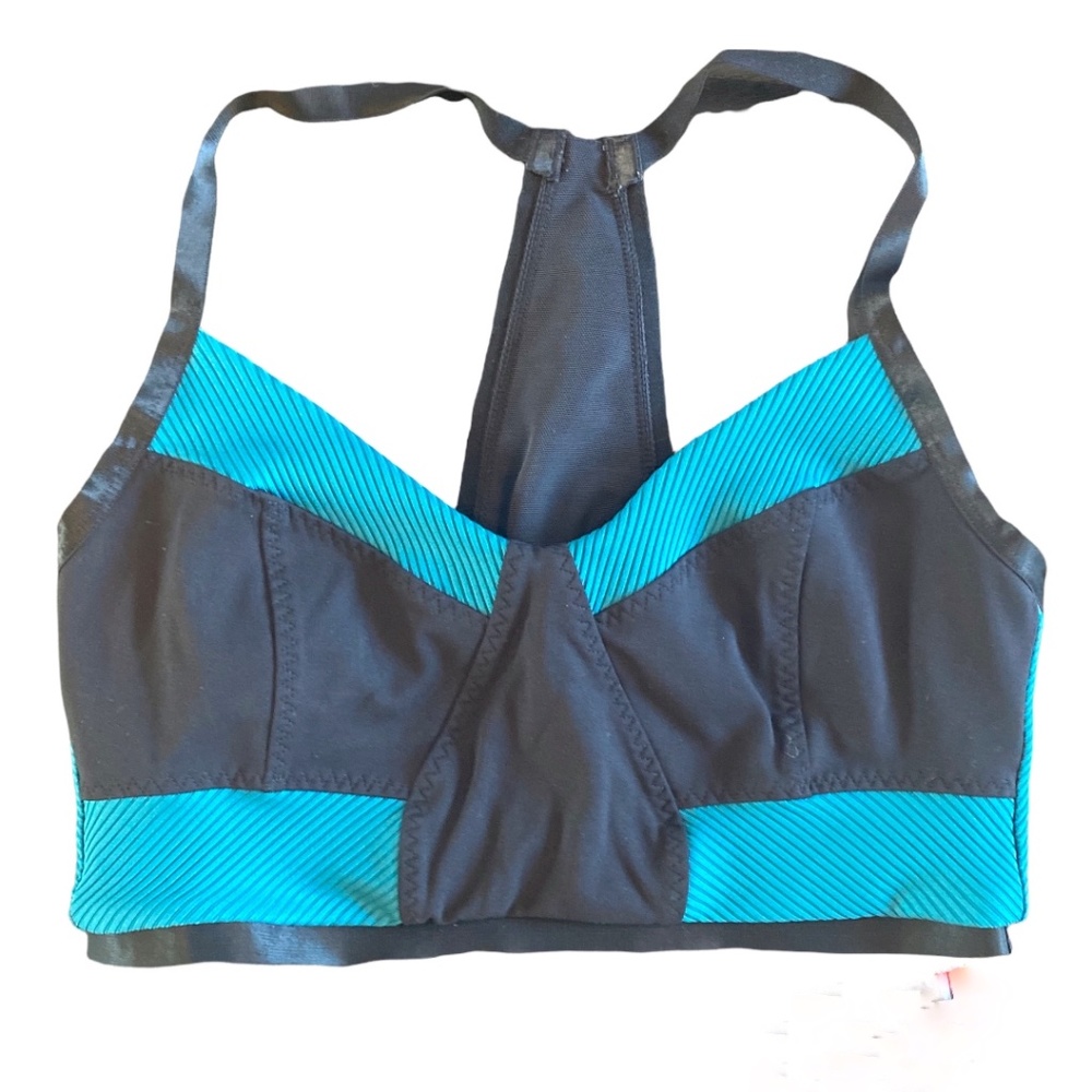 FREE PEOPLE Sports Bra Size M